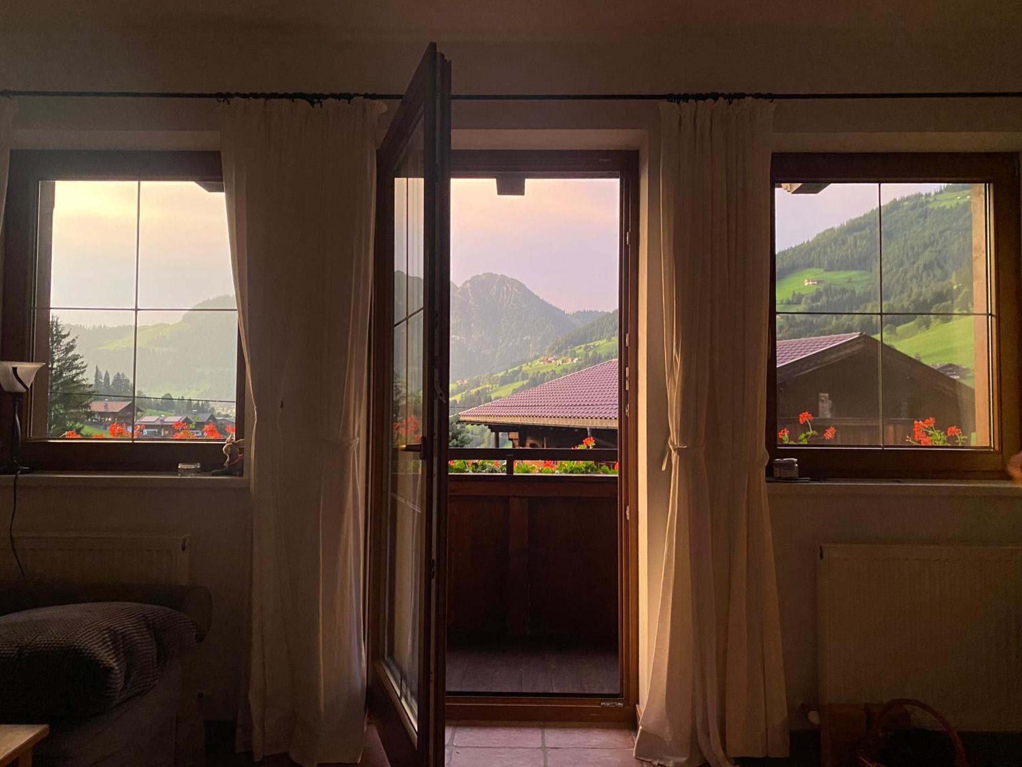 Haus Hislop Apartment อินเนอร์อัลพ์บาค ภายนอก รูปภาพ